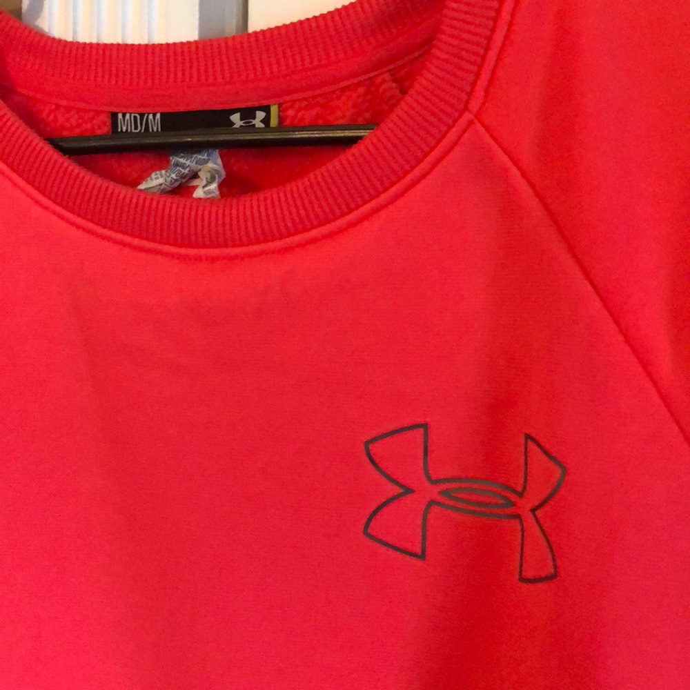Women’s UA sweatshirt - Picture 2 of 2